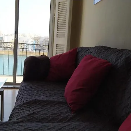 Sea View 2 Bedroom Apartman Marsaskala