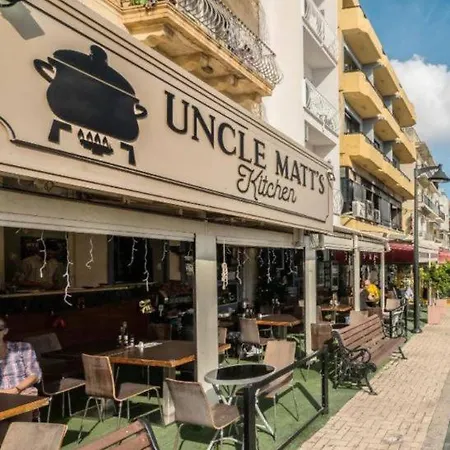 Sea View 2 Bedroom Appartamento *