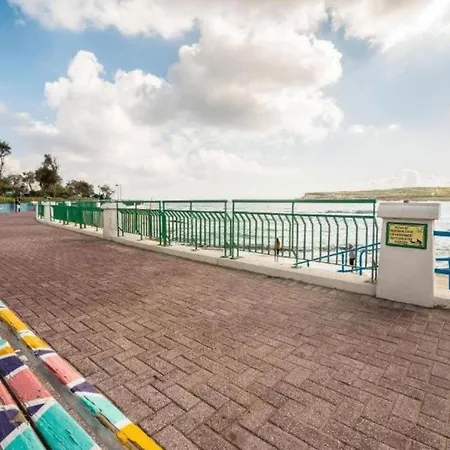 Sea View 2 Bedroom Apartman Marsaskala