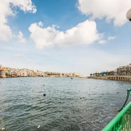 Sea View 2 Bedroom Apartman