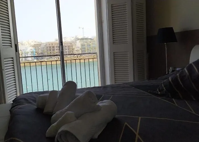 Apartment Sea View 2 Bedroom *